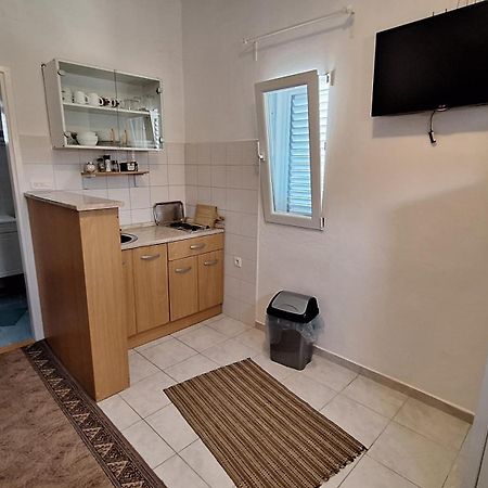 4 Adriatic Apartment Pag Паг Экстерьер фото