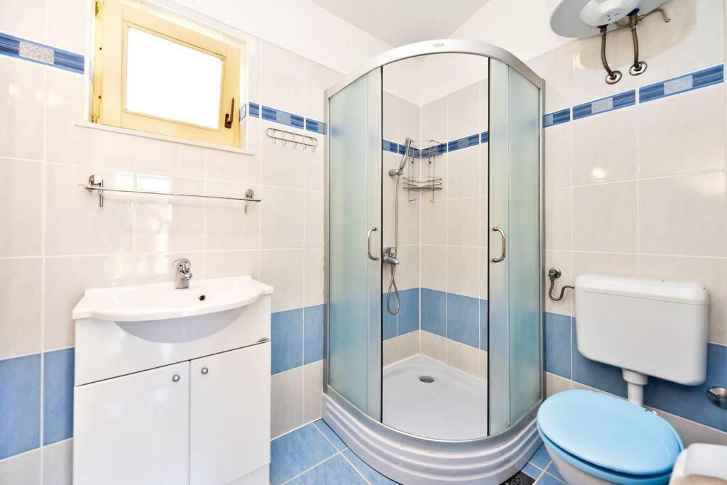 4 Adriatic Apartment Pag Паг Экстерьер фото